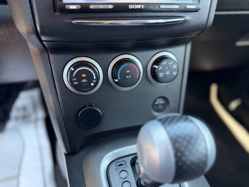 2012 Nissan Rogue S