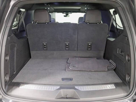 2021 Chevrolet Suburban High Country