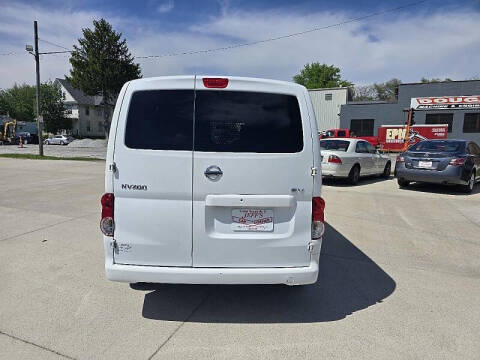 2017 Nissan NV200
