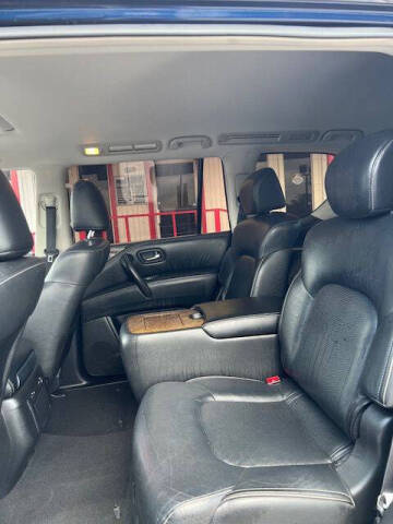 2017 Infiniti QX80