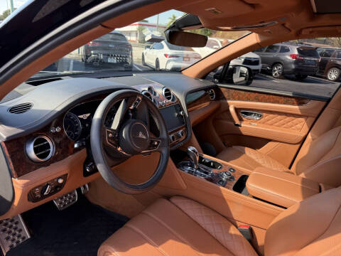 2020 Bentley Bentayga Hybrid