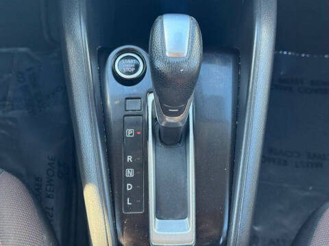 2021 Nissan Versa SR