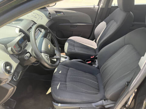 2016 Chevrolet Sonic LT Auto