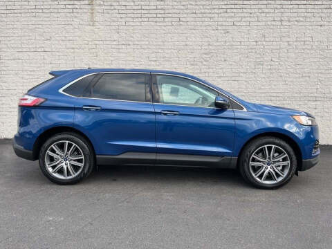 2021 Ford Edge Titanium