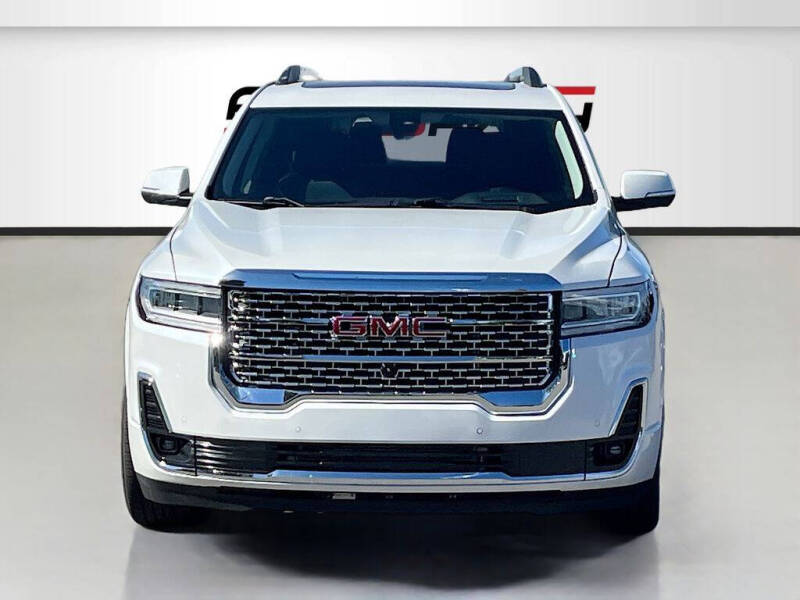 2022 GMC Acadia Denali