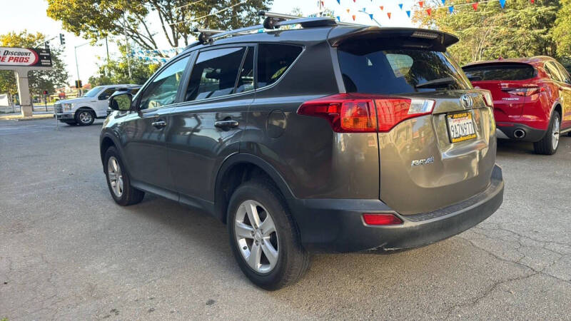 2013 Toyota RAV4 XLE