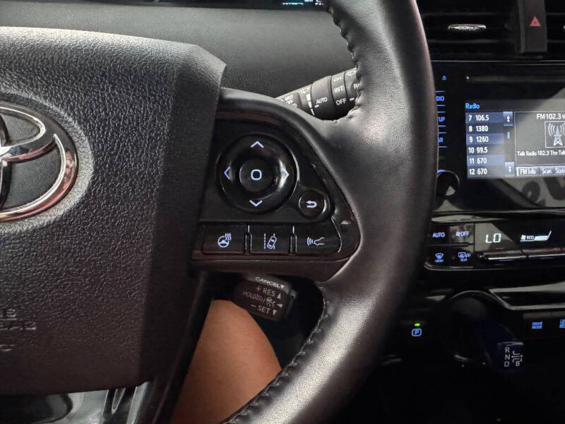 2019 Toyota Prius XLE