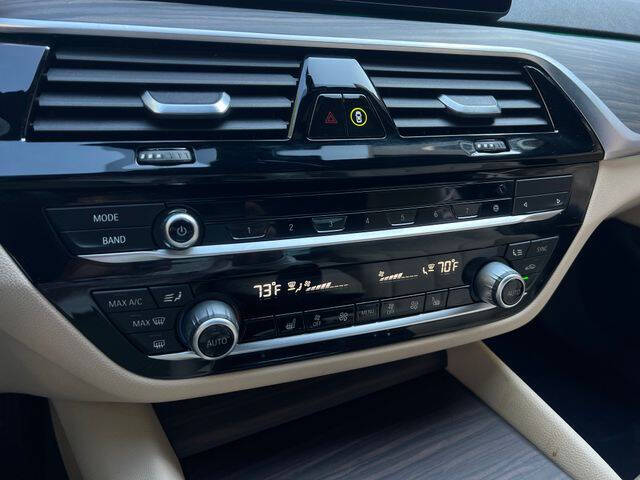 2021 BMW 5 Series 530i