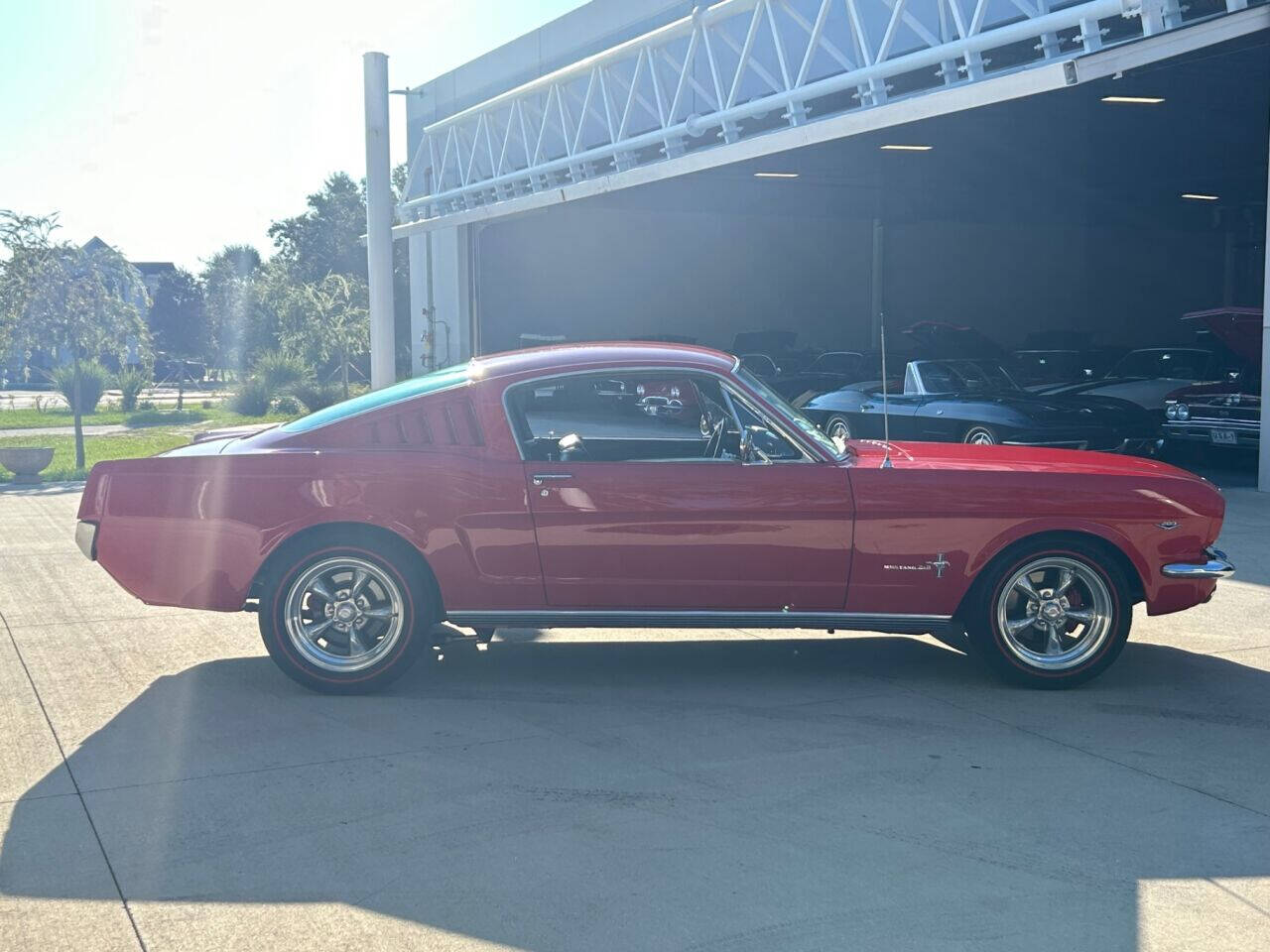 1965 Ford Mustang 4