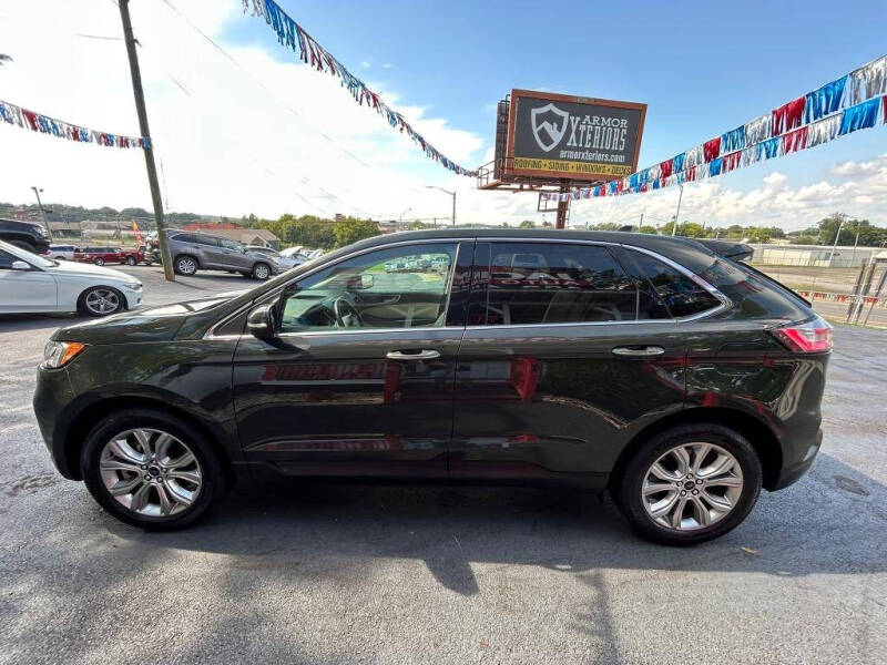 2023 Ford Edge Titanium