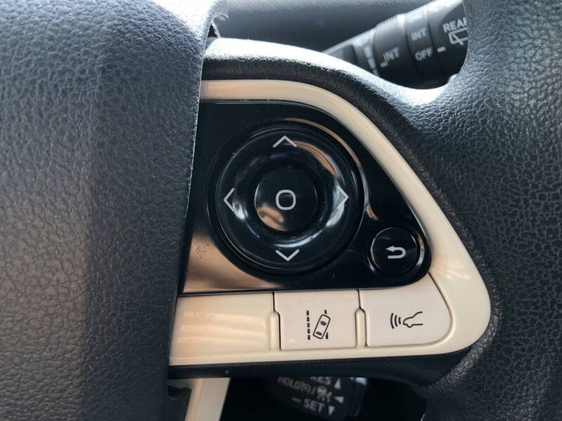 2018 Toyota Prius Two