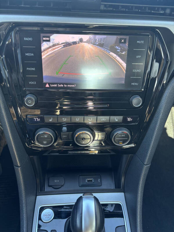 2020 Volkswagen Passat SE