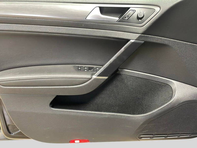 2021 Volkswagen Golf TSI