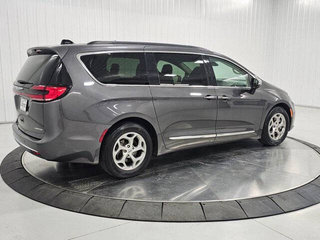 2023 Chrysler Pacifica Limited