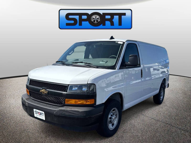 2025 Chevrolet Express 2500