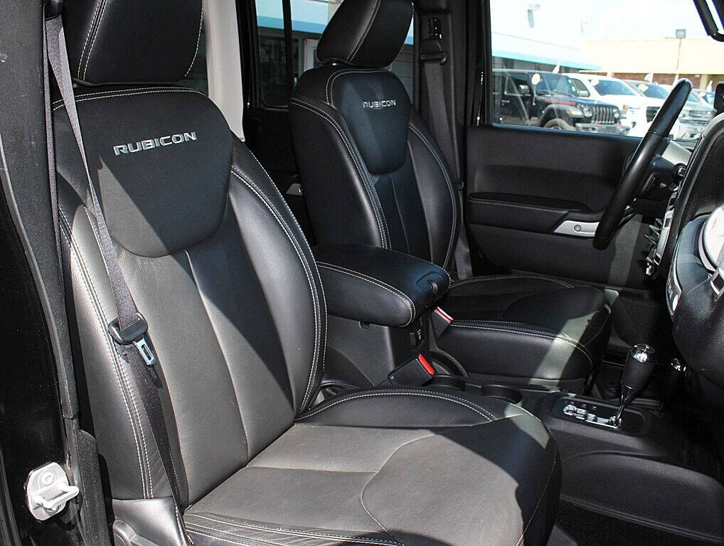 2016 JEEP Wrangler SUV / Crossover - $31,995