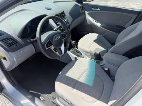 2013 Hyundai Accent GLS