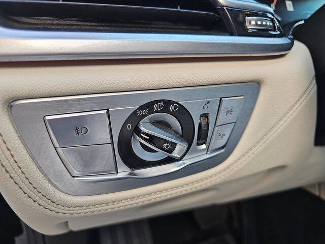 2016 BMW 7 Series 740i