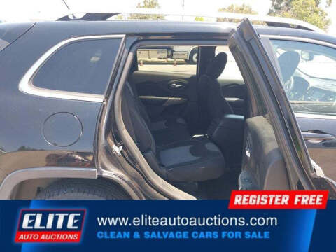 2018 Jeep Cherokee Latitude
