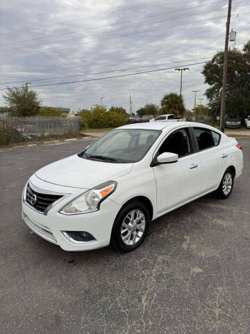 2018 Nissan Versa SV