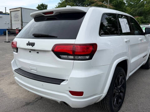 2019 Jeep Grand Cherokee Altitude