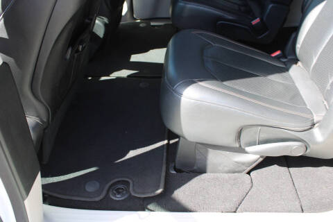 2018 Chrysler Pacifica Touring L Plus