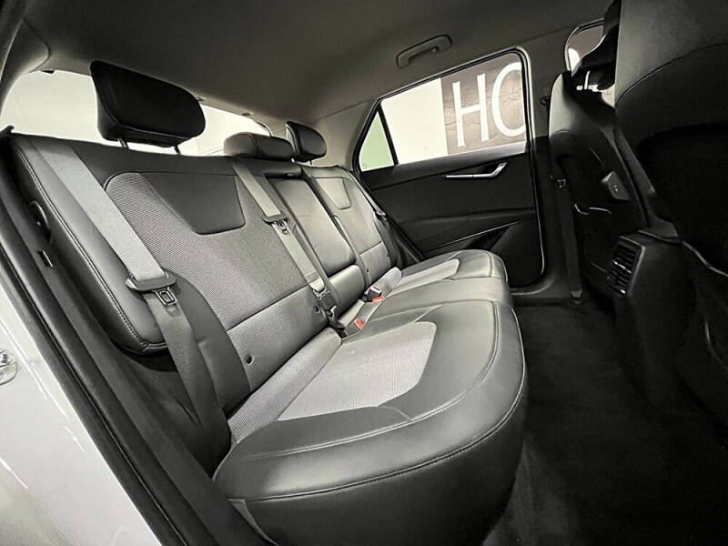 2024 Kia Niro EV Wind