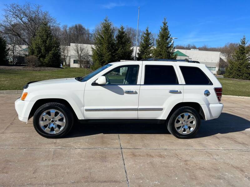 Used 2010 Jeep Grand Cherokee Limited with VIN 1J4RR5GT3AC129791 for sale in Warrensville Heights, OH