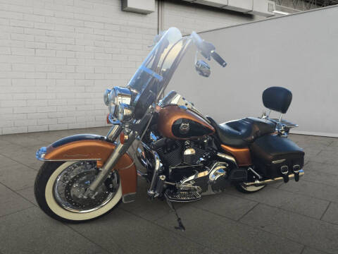 2008 Harley-Davidson FLHRC ROAD KING