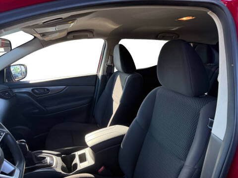 2017 Nissan Rogue Sport S