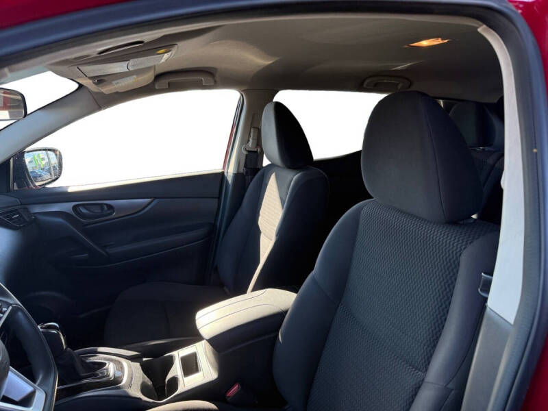 2017 Nissan Rogue Sport S