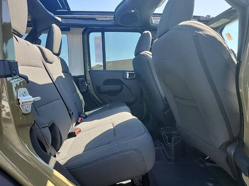 2025 Jeep Wrangler Sport S