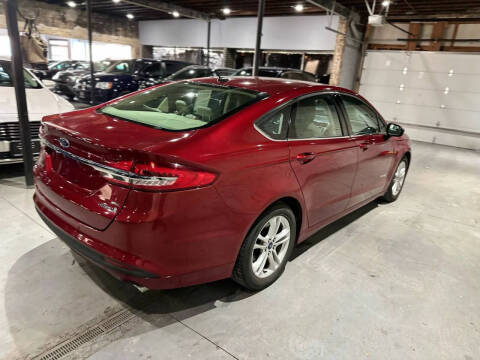 2018 Ford Fusion Hybrid SE