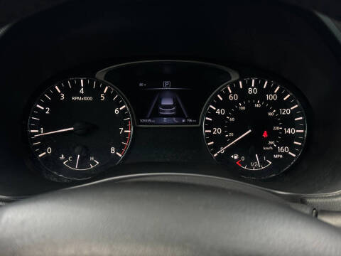 2019 Nissan Pathfinder SV