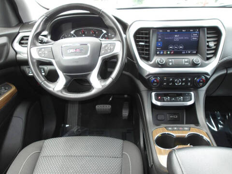 2020 GMC Acadia SLE