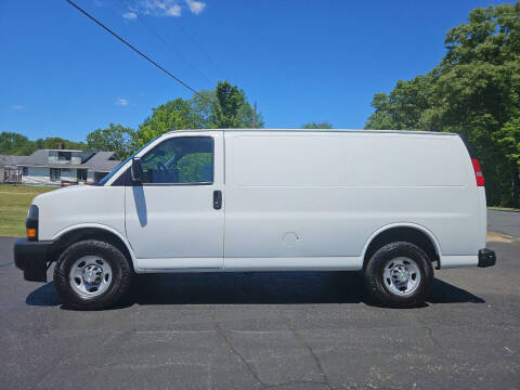 2020 Chevrolet Express 2500