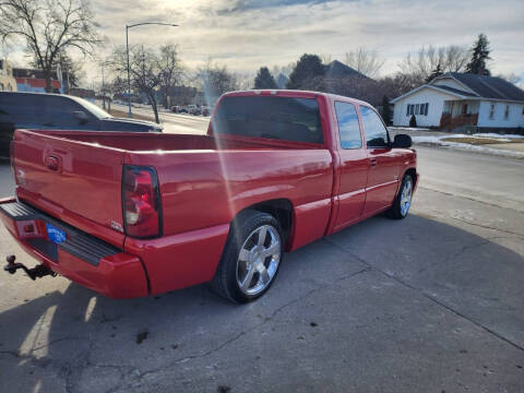 2004 Chevrolet Silverado 1500 SS
