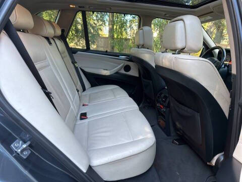 2012 BMW X5 xDrive35i Sport Activity