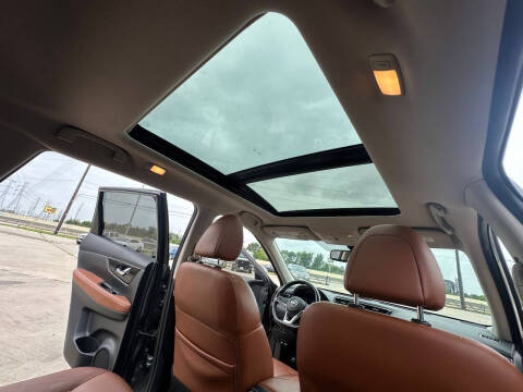 2017 Nissan Rogue SL