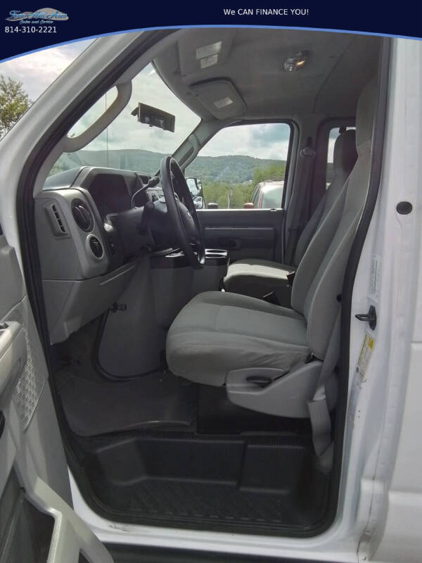 2011 Ford E-Series E-150