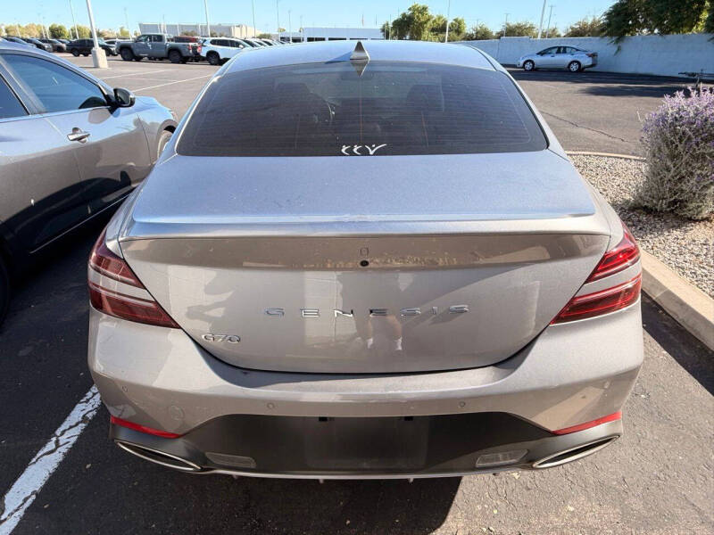 2025 Genesis G70