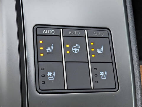 2025 Lexus UX 300h Premium