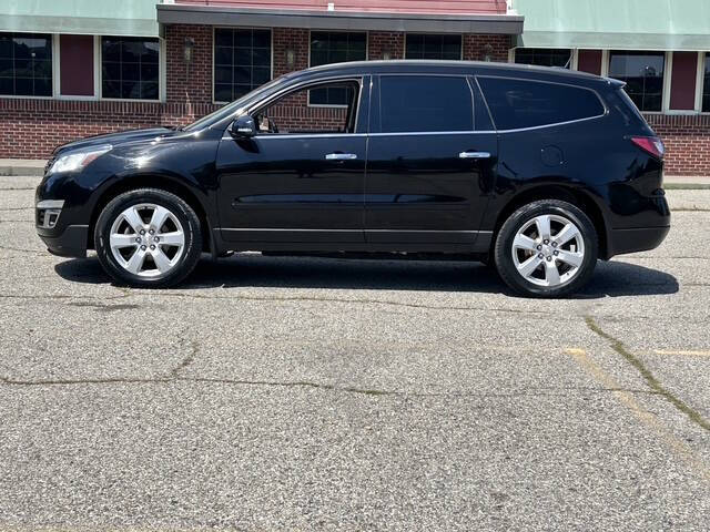 2017 Chevrolet Traverse LT