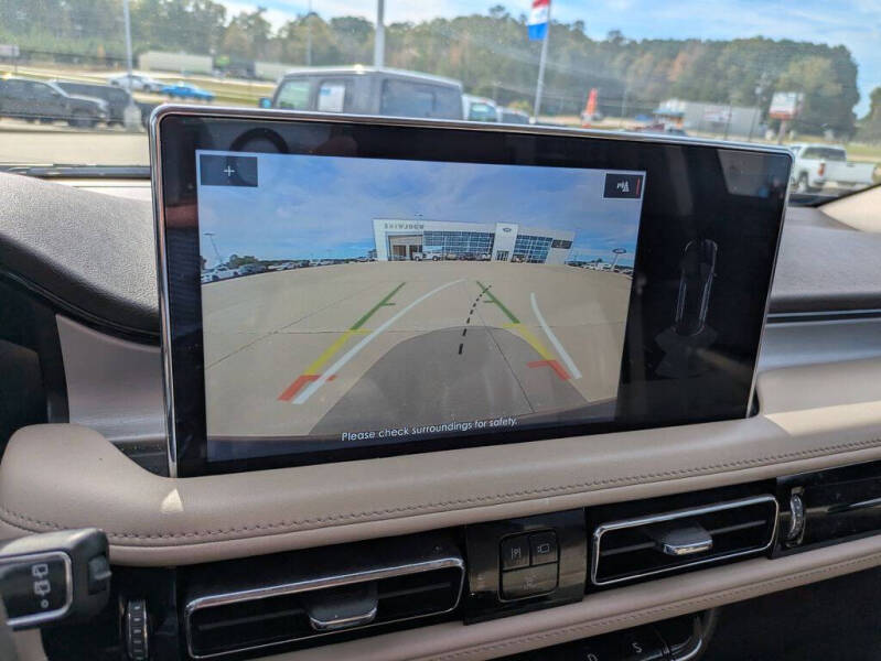 2022 Lincoln Nautilus Standard