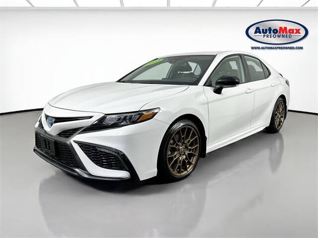 2023 Toyota Camry Hybrid SE