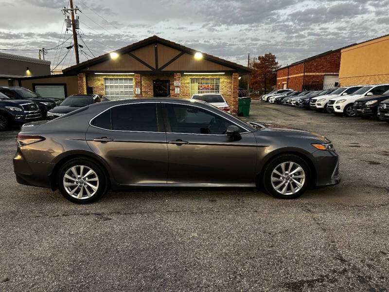 2021 Toyota Camry LE