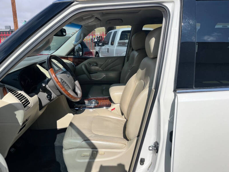 2017 Infiniti QX80