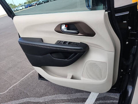 2019 Chrysler Pacifica Touring L