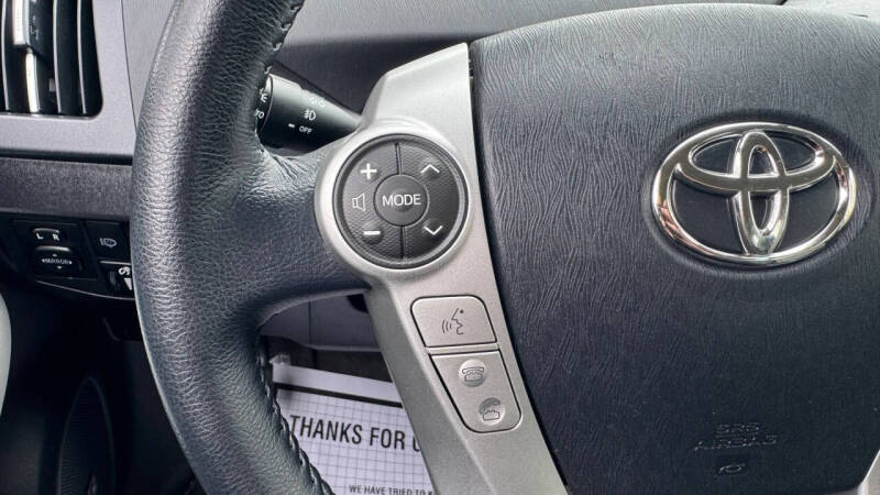 2012 Toyota Prius Plug-in Hybrid