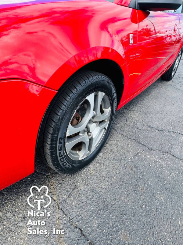 2005 Saturn Ion 3